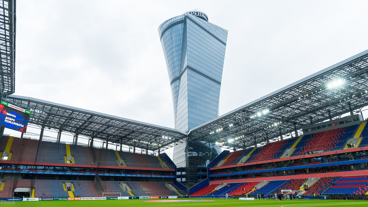 CSKA Moscow fans try set fire to Spartak stadium